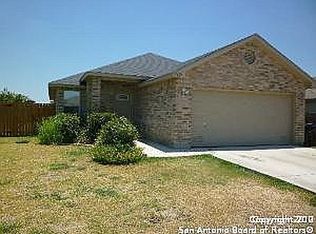 3427 Rob Roy St, Seguin, TX 78155