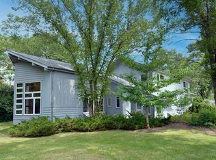 27295 N Saint Marys Rd, Mettawa, IL 60048