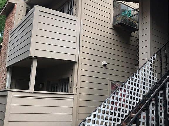 2nd image of 10601 South Dr APT 125