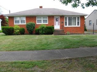 6499 Mariana Dr, Parma Heights, OH 44130
