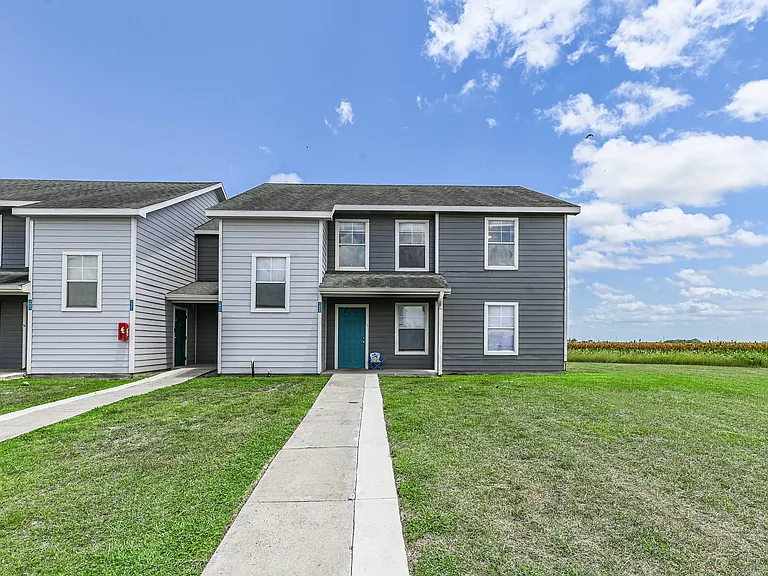 Charming Apartment Homes at Rancho de Luna