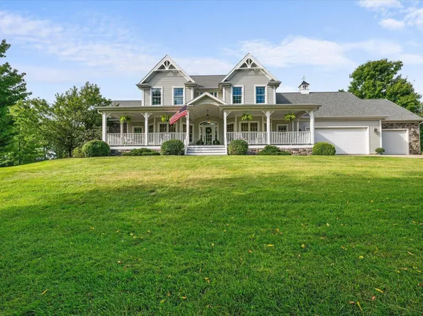 815 Cherry Hill Ct, Fremont, IN 46737