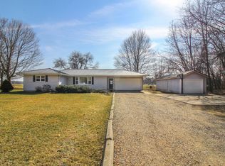 18101 6th Avenue Rd, Three Rivers, MI 49093