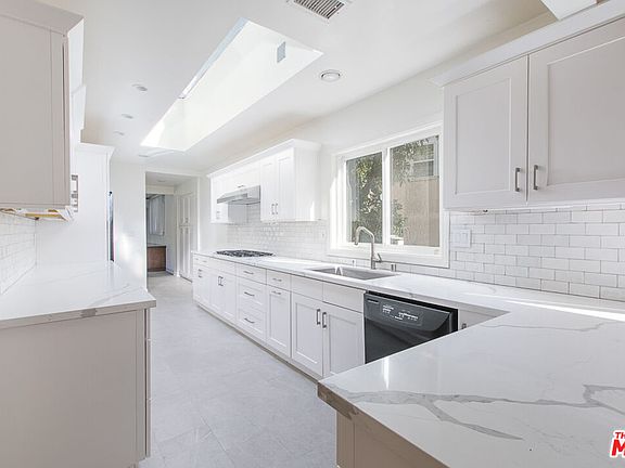 4th image of 1628 Benedict Canyon Dr