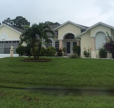 1st image of 2318 SE Pinero Rd