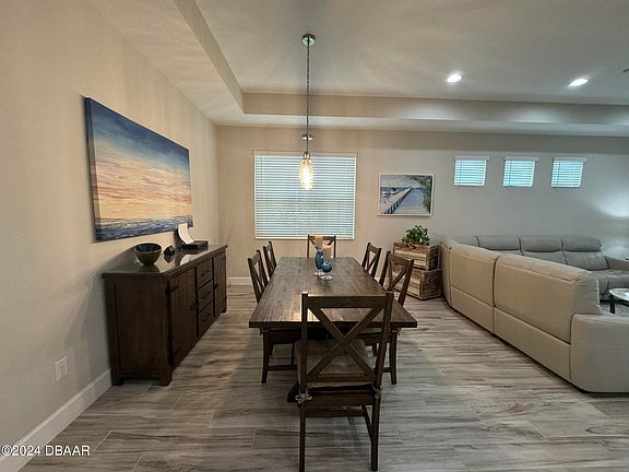 3rd image of 903 Coral Reef Way