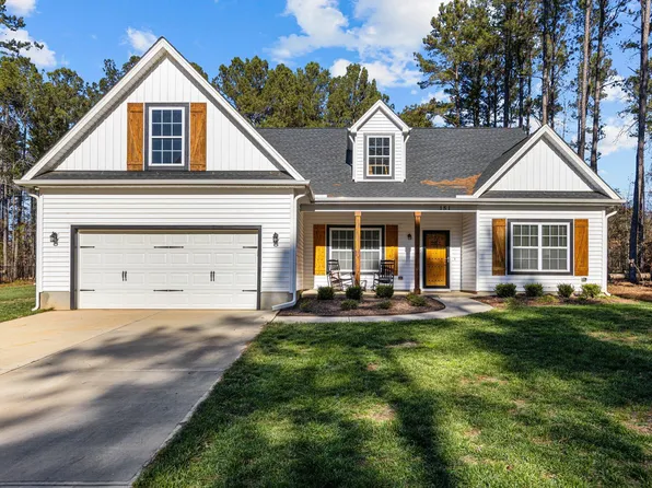 151 Ottawa Dr, Louisburg, NC 27549