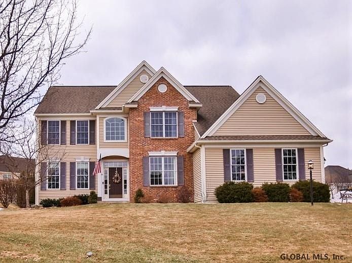 1st image of 18 Fairview Ln