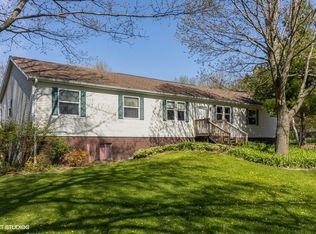 10607 White Oaks Rd, Harvard, IL 60033