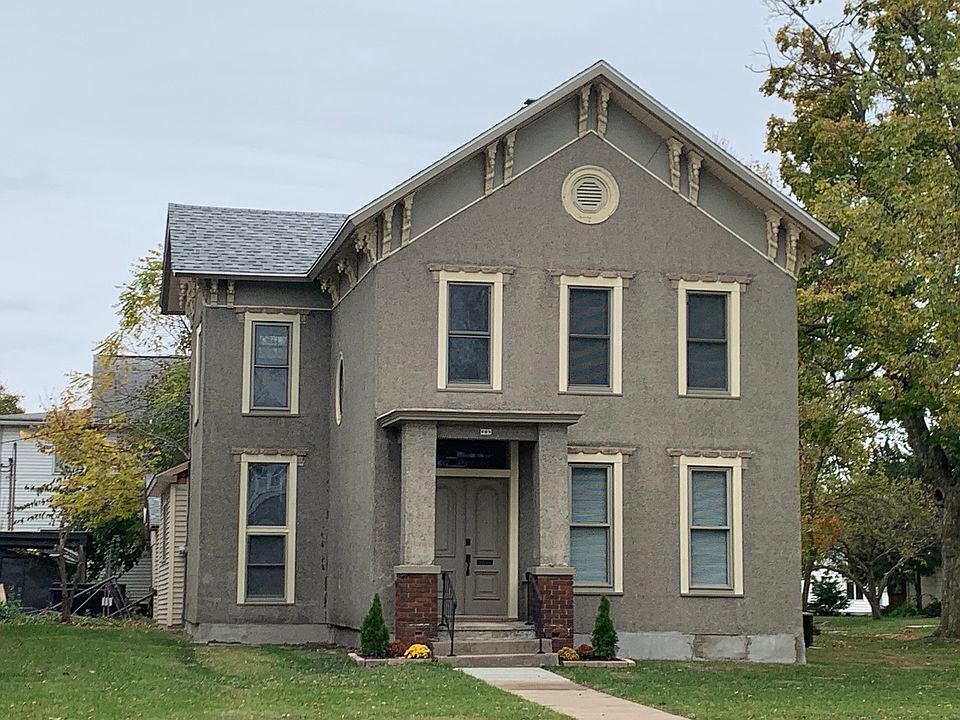 1st image of 608 Joliet St