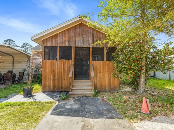 22380 22380/2230 Highway 105 E, Cleveland, TX 77328