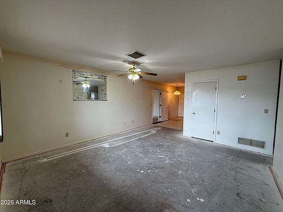 2nd image of 100 ARROWHEAD Drive