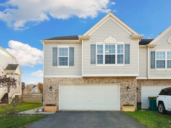 2448 Saddle Ridge Dr, Joliet, IL 60432