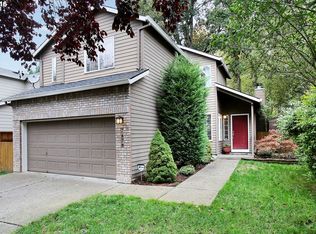 7679 SW Chase Ln, Portland, OR 97223