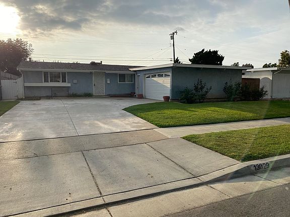 5th image of 13029 Clearwood Ave