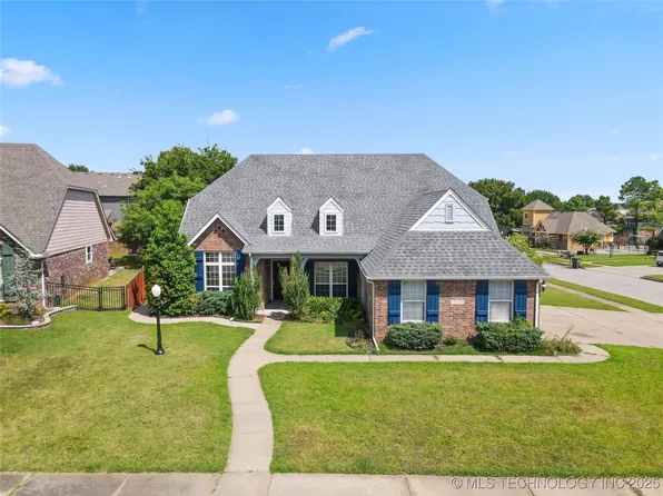 10206 N 142nd East Ave, Owasso, OK 74055