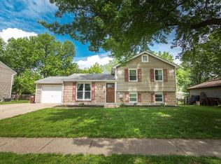 678 Woodgate Rd, Cincinnati, OH 45244