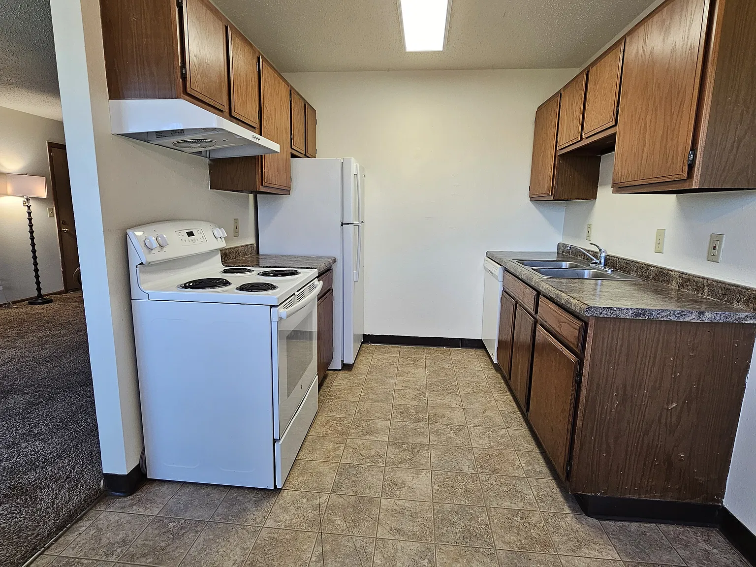 2 bed, 850 sqft, $775 — Photo 4
