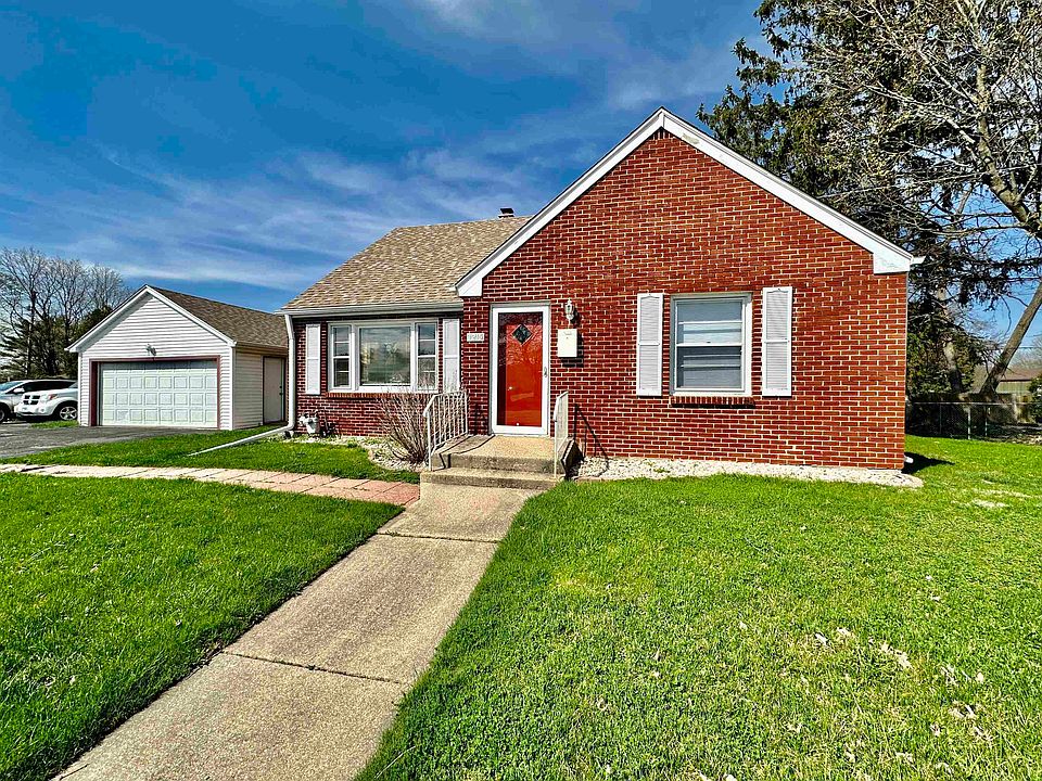 1215 Parkside Dr, Rockford, IL 61108 MLS 202301887 Zillow