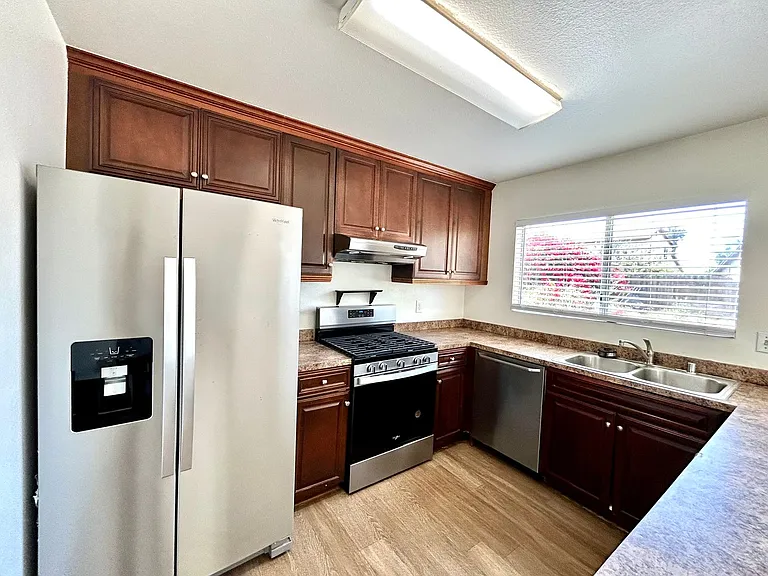 2871 Wardlow Ave — Photo 5