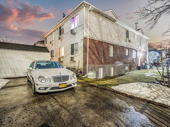 2nd image of 9303 90th Ave
