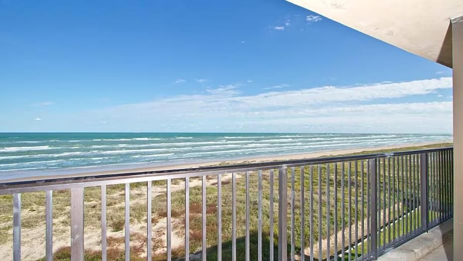 1st image of 110 Padre Blvd #507