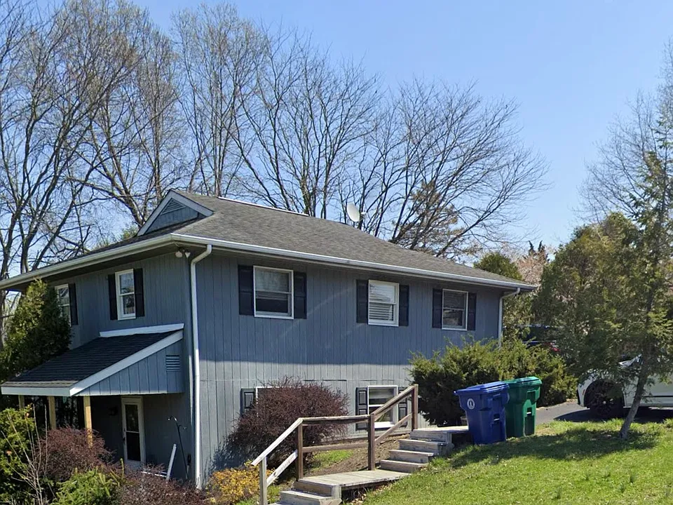 1405 Margaret Ave #B