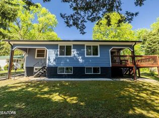 516 Delaware Ave, Oak Ridge, TN 37830