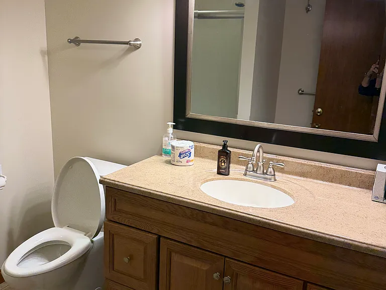 54 Castleton Ct — Photo 10