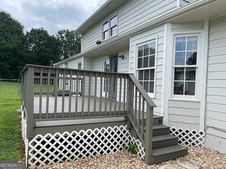 100 Kelley Way — Photo 23