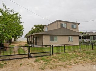 8429 Fuller Dr, Bakersfield, CA 93307