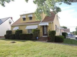 13929 Eastwood Blvd, Garfield Heights, OH