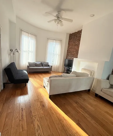 669 Massachusetts Ave #1 — Photo 2