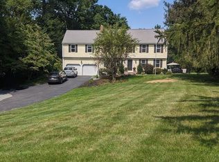 25 West St, Foxboro, MA 02035