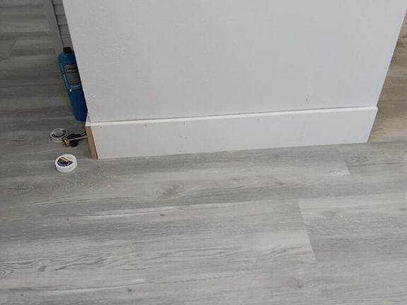 4th image of 9686 Fontainebleau Blvd APT 608