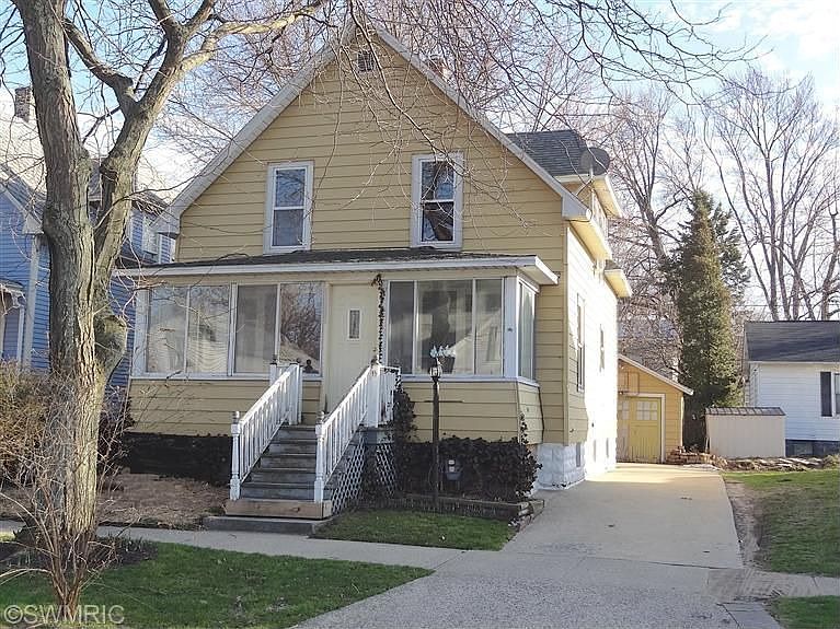 1st image of 404 Elliott Ave