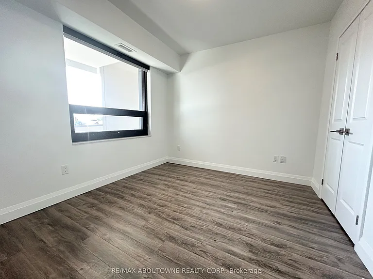 460B Belmont Ave W #406 — Photo 14