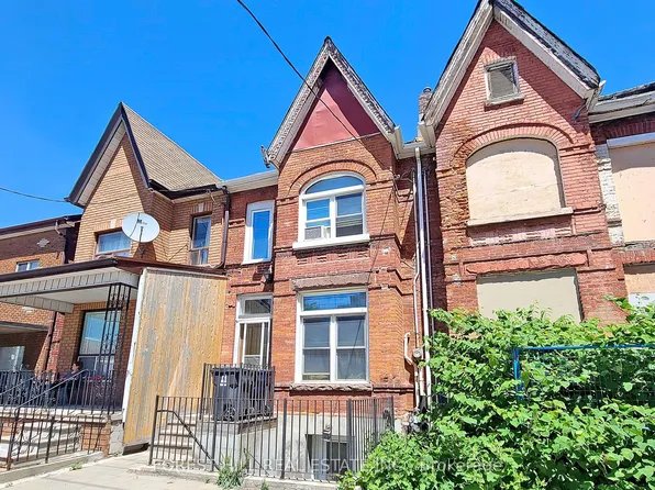 41 Gladstone Ave, Toronto, ON M6J 3K7