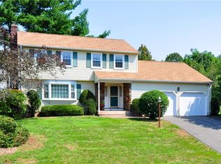 125 Briarwood Dr, Manchester, CT 06040