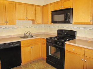 720 Main St APT 16, Weymouth, MA 02190