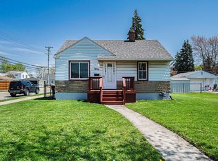 1205 Electric St, Wyandotte, MI 48192
