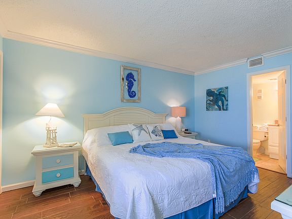 3rd image of 510 Gulf Shore Dr Unit 515