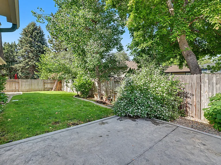 2675 S Falling Brook Way — Photo 46
