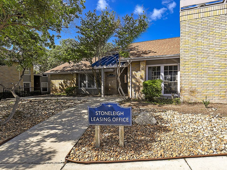 Welcome to our Leasing Office!