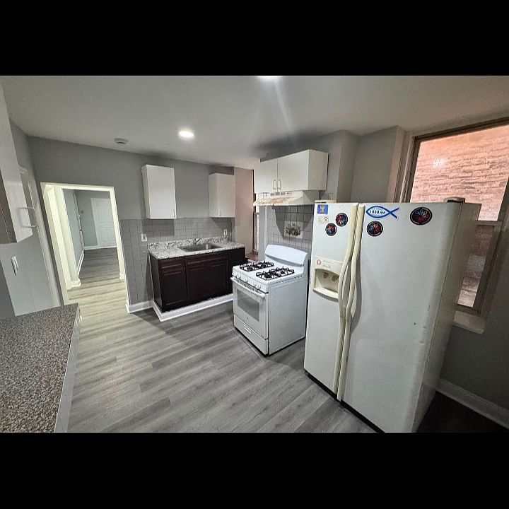 1st image of 367 Morris Ave #2LL