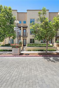 37 Soho, Irvine, CA, 92612