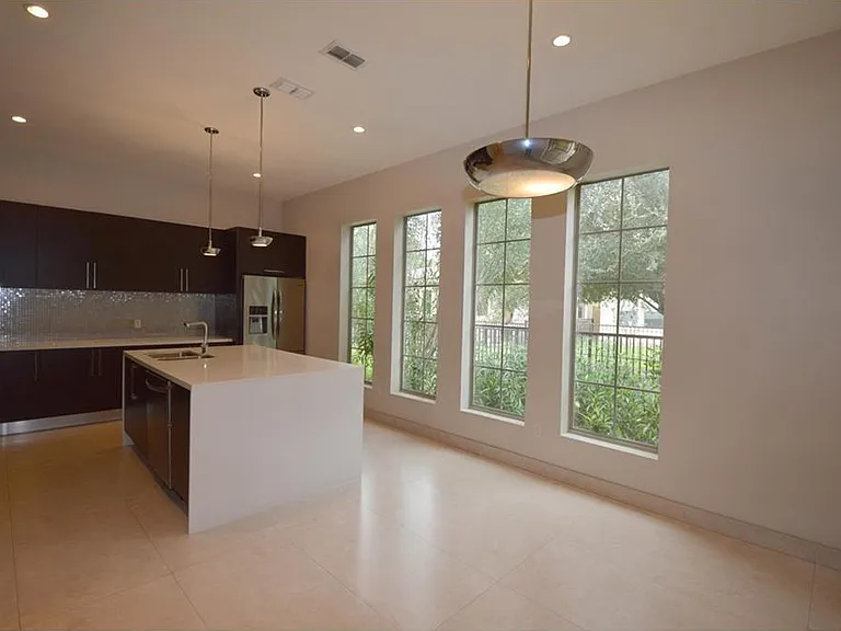 3600 Denia Ct — Photo 12