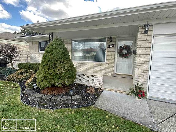 2nd image of 4908 4908 Marford Dr