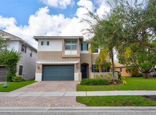 8343 NW 121st Way, Pompano Beach, FL 33076
