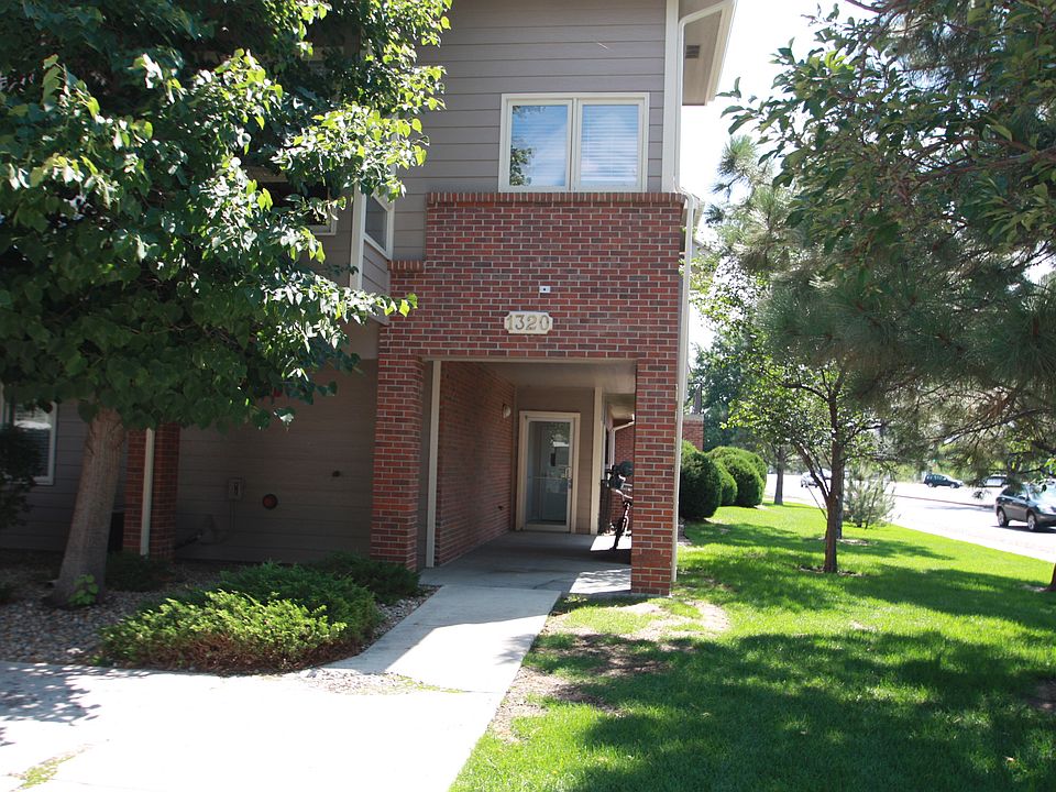 Front 1 (Entrance)